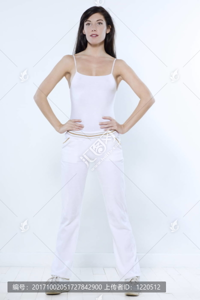 女人笑了