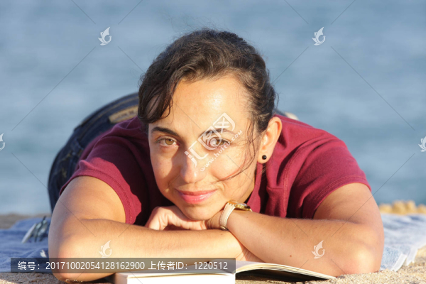 女人