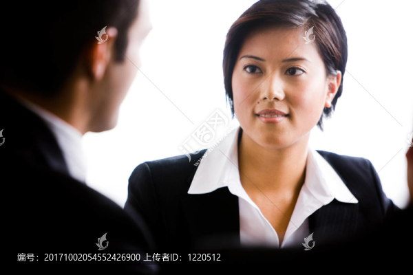 女人