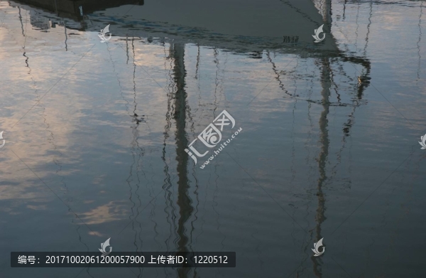旅游業(yè)