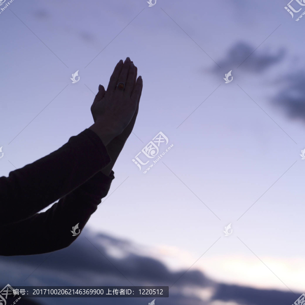 女人