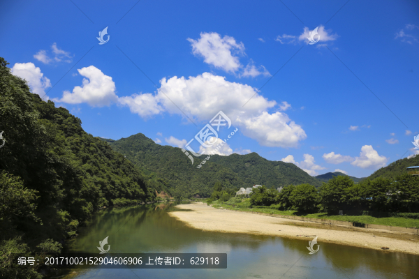 山區(qū)河流