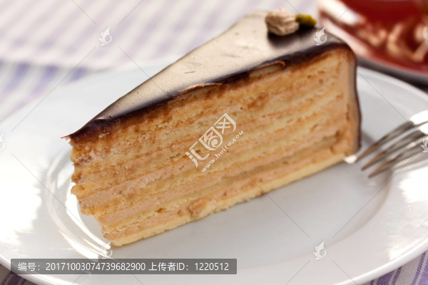 巧克力榛子蛋糕