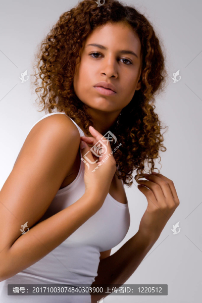 女人