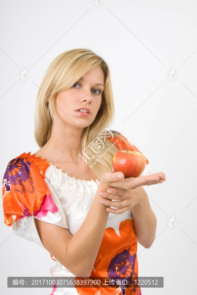 女人