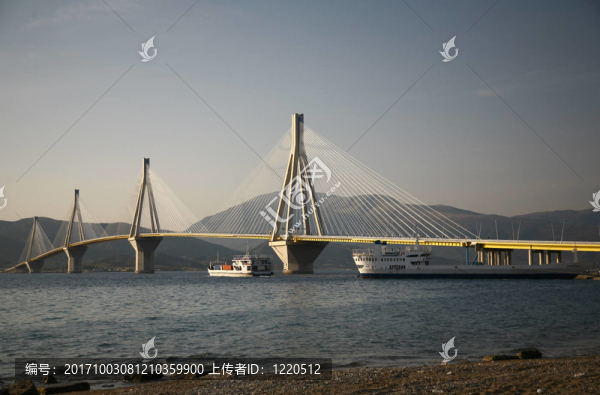 里翁-安提里翁大橋