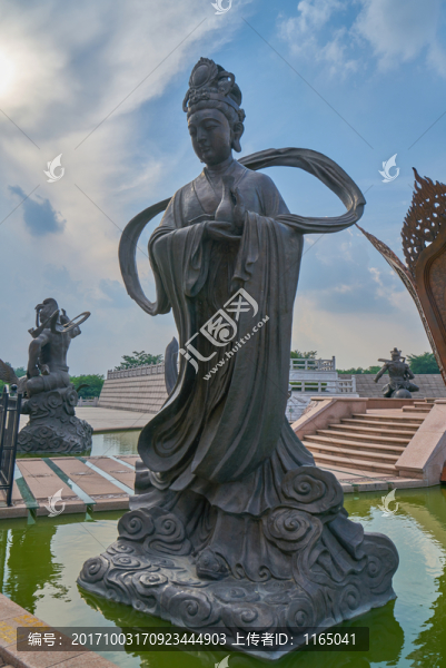 天龍八部帝釋天雕塑