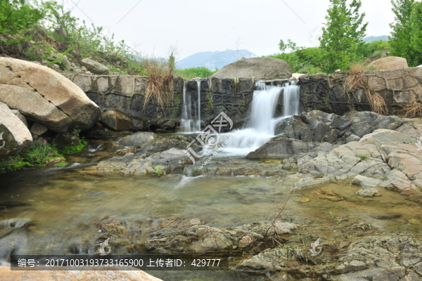 山泉水