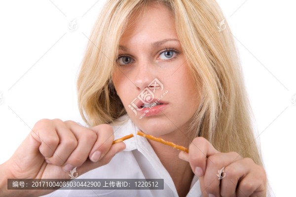 伊娃打破