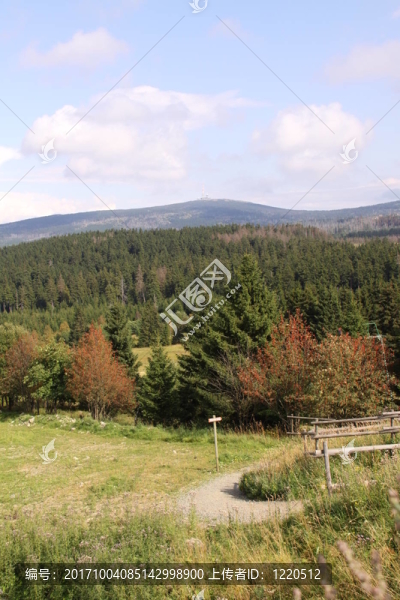 在哈茨山脈美麗的自然風(fēng)光-匯圖網(wǎng) www.fosd68.com 在哈茨山脈美麗的自然風(fēng)光