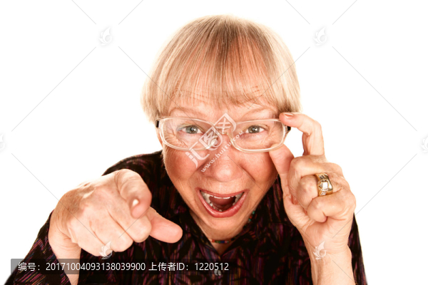 女人