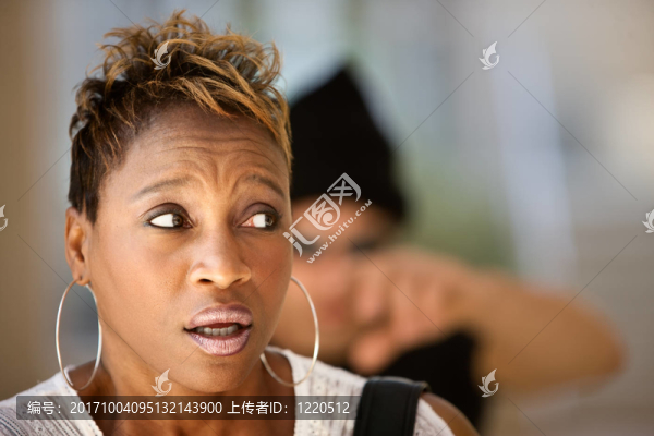 女人