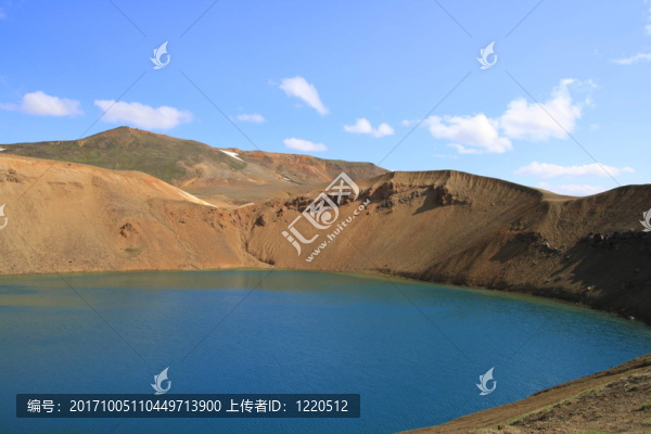 坑