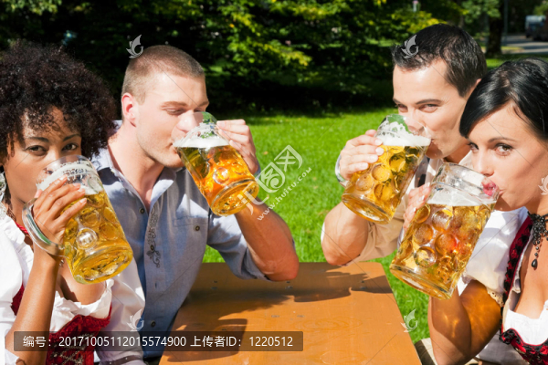 啤酒園之友小組