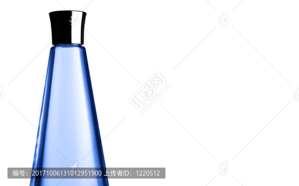 藍色的