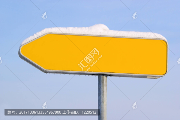 雪在雪01方向標(biāo)志的路標(biāo)