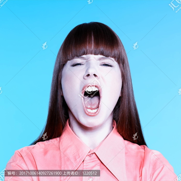 女人