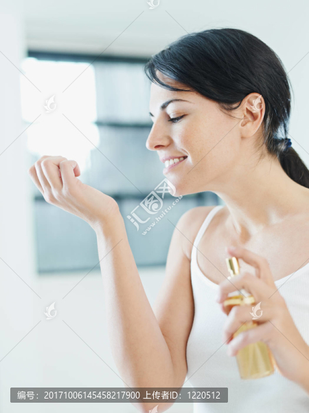 女人