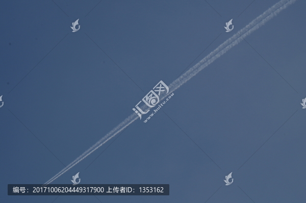 飛機的軌跡