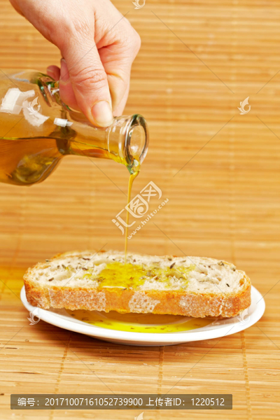 玻璃酒杯