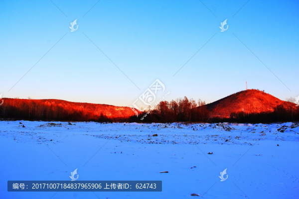 225紅與藍(lán)