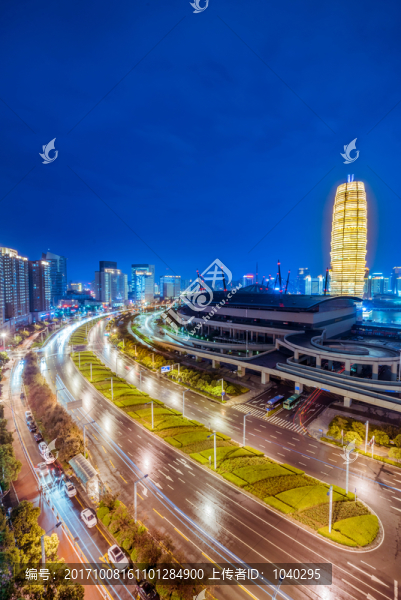 鄭州會(huì)展中心大玉米夜景