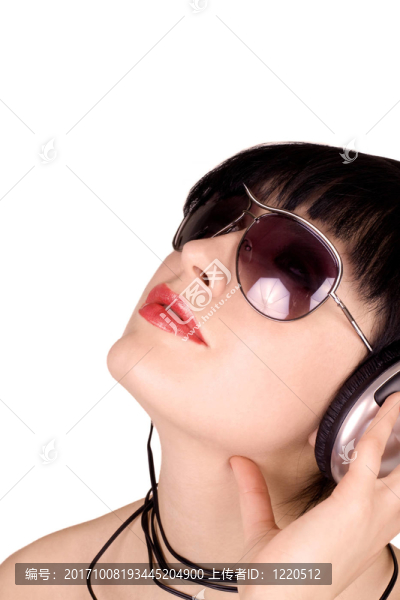 女人
