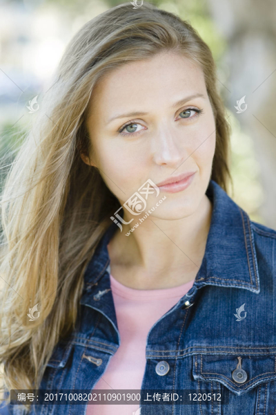 女人