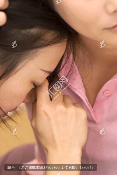 女人