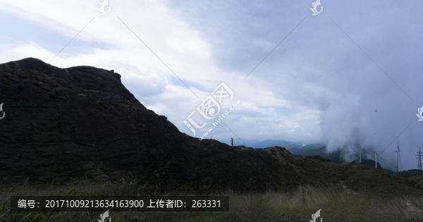 河源缺牙山山脈