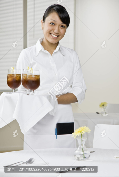女人