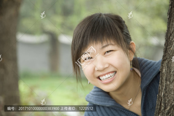 女人