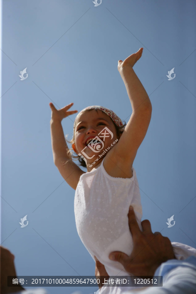 笑