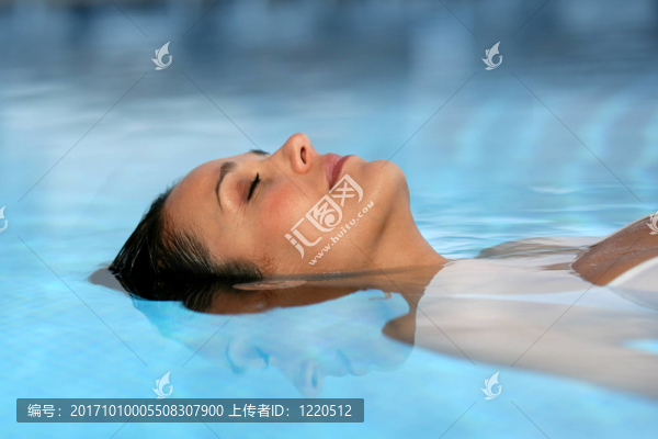 女人的輪廓