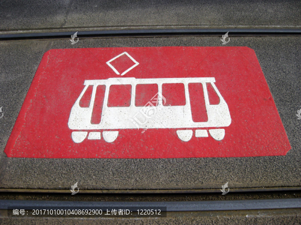 謹慎的有軌電車