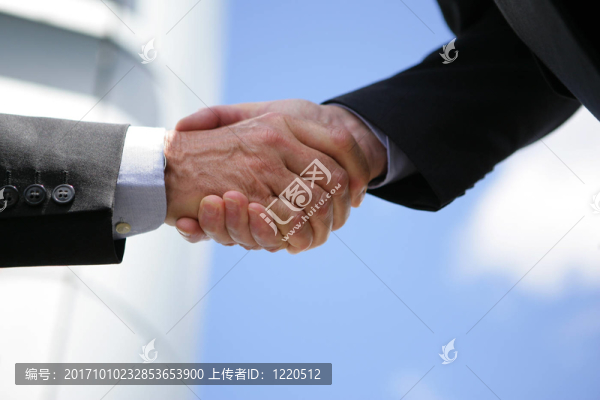 手