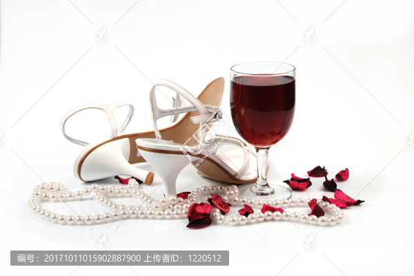玻璃酒杯