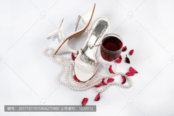玻璃酒杯