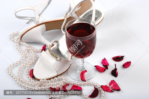 玻璃酒杯