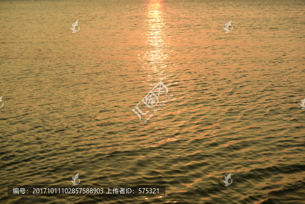 夕陽海面