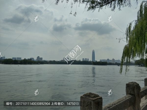 大明湖