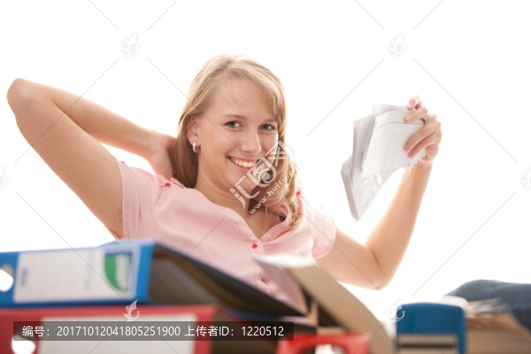 腿上有腿的女人