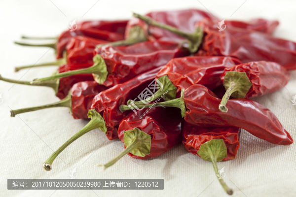 曬干的紅辣椒