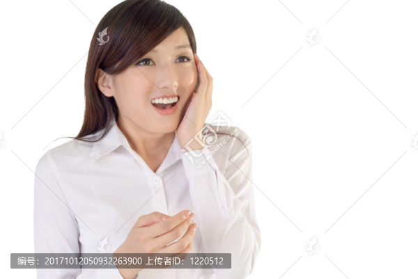 女人笑了