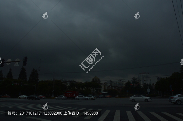 風(fēng)雨欲來