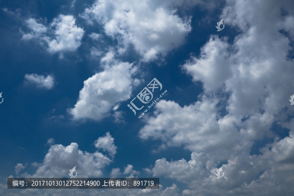 藍(lán)天白云