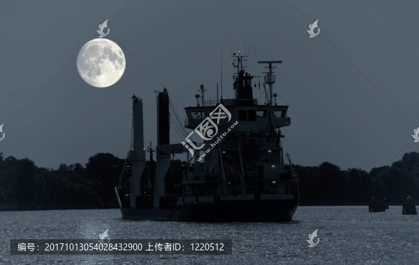 月亮船
