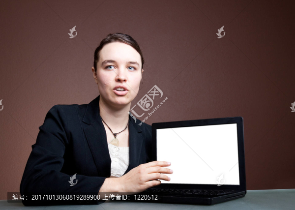 女人