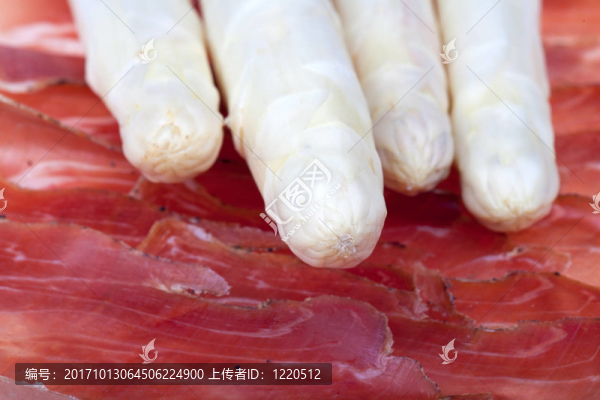食品