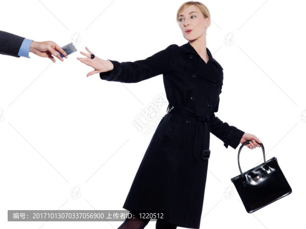 女人笑了